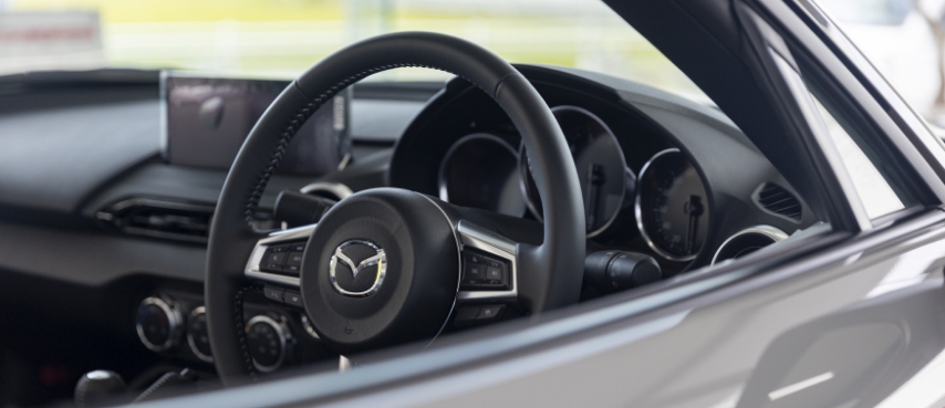 西春自動車の保険について